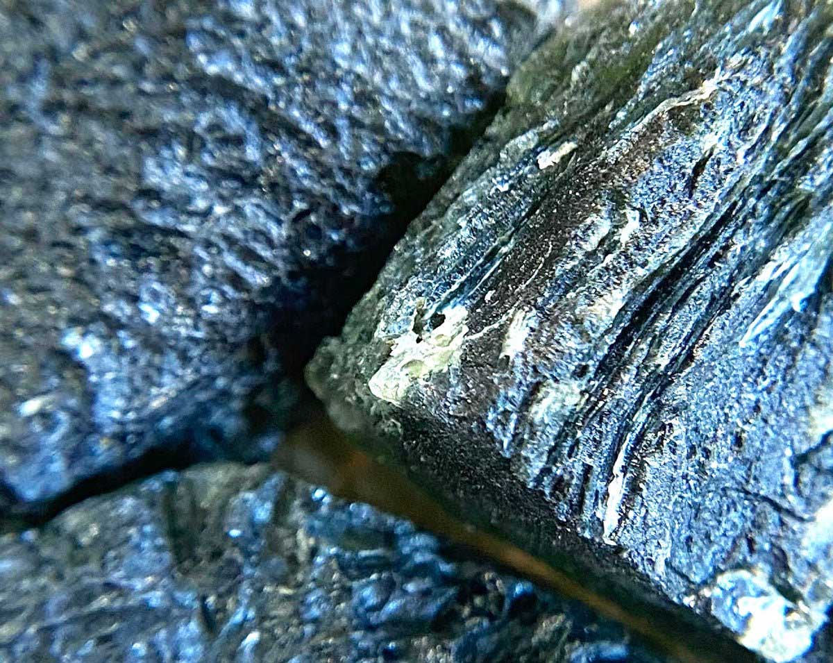 Trække ud møde Banzai What Is Moldavite Used For? - Meaning, Uses & Properties