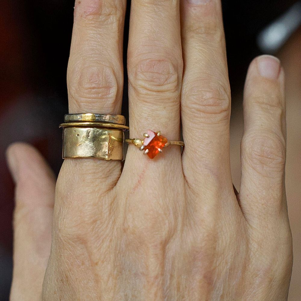 Mexican Fire Exceptional Opal Small Stone Ring on a Yellow Gold Band