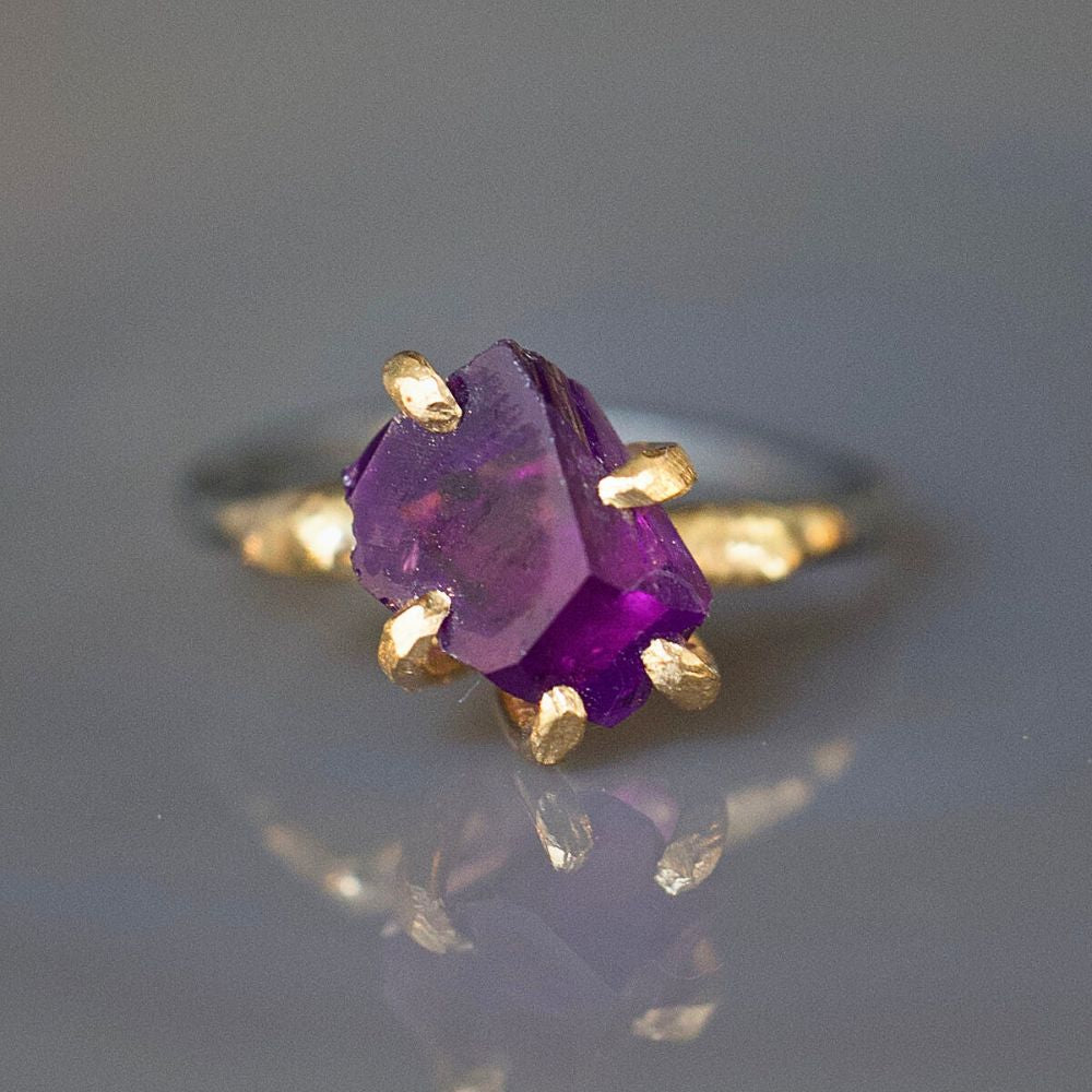 Amethyst Small Stone Ring