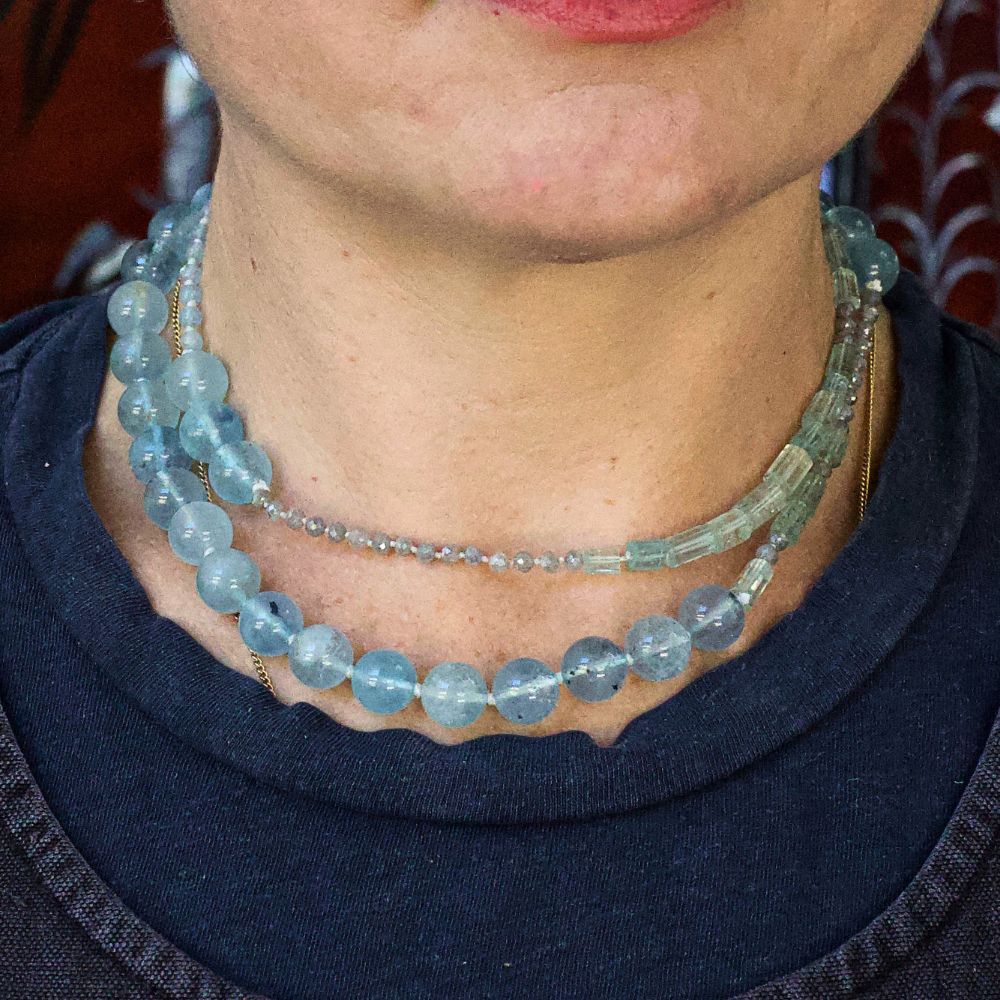 Aquamarine and Grey Diamond Lariat 32 Inches