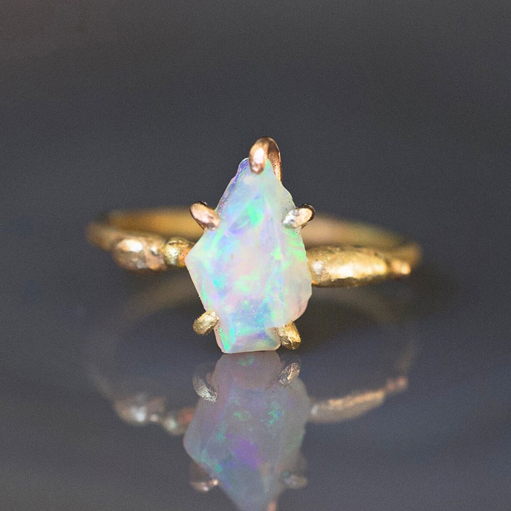 Australian Exceptional Opal Small Stone Ring on a Yellow Gold Band