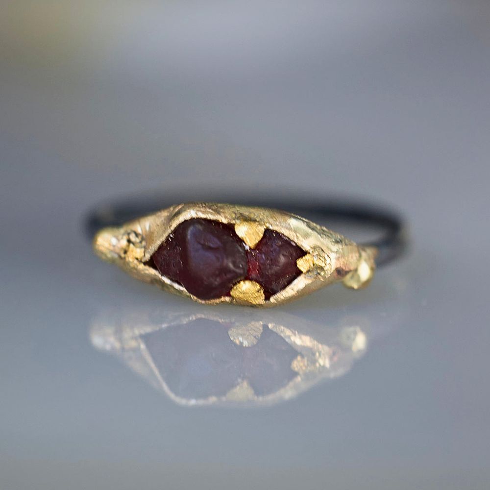 Arizona Garnet Band - Mini