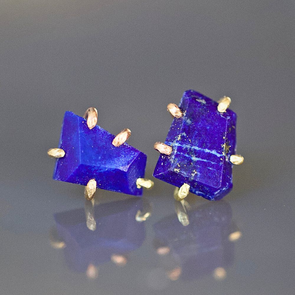Lapis Medium Stone Studs
