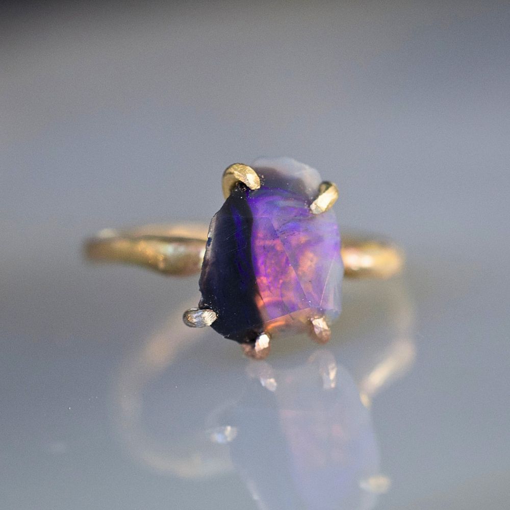 Australian Purple Opal Medium Stone Ring on a Yellow Gold Band