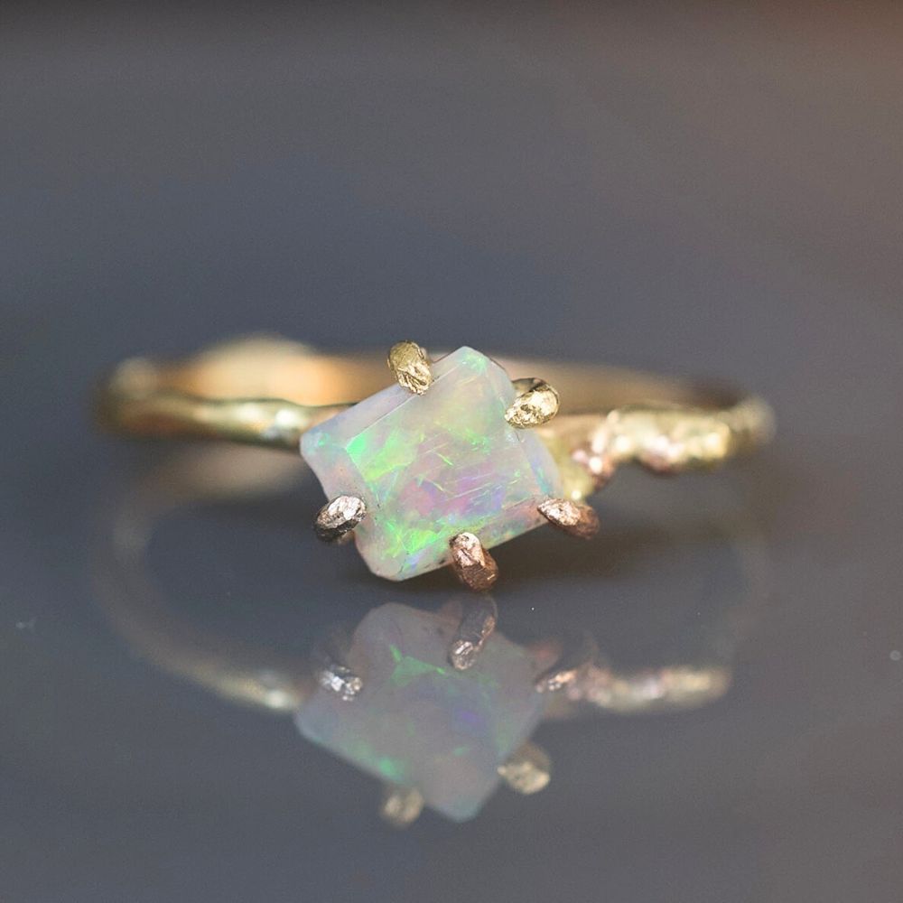 Australian Opal Small Stone Ring on a Yellow Gold Band