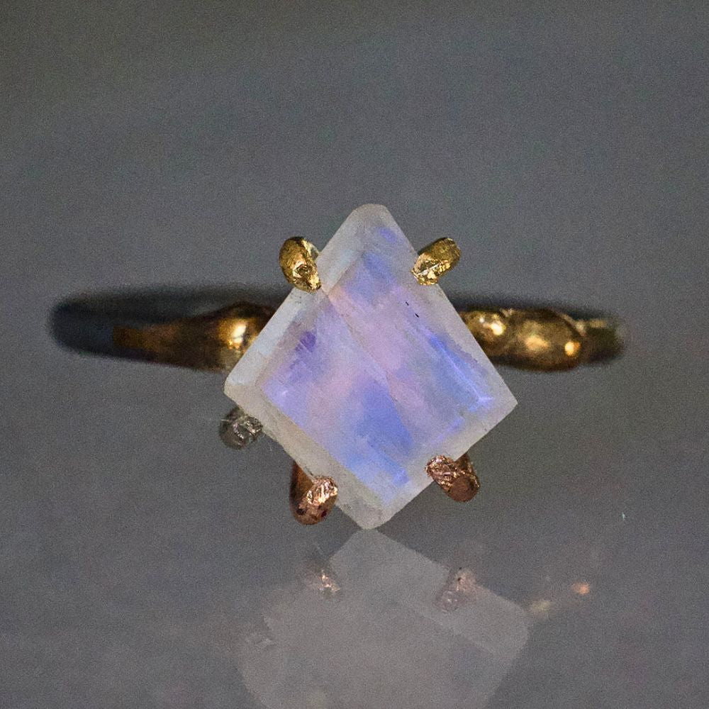 Rainbow Moonstone Small Stone Ring