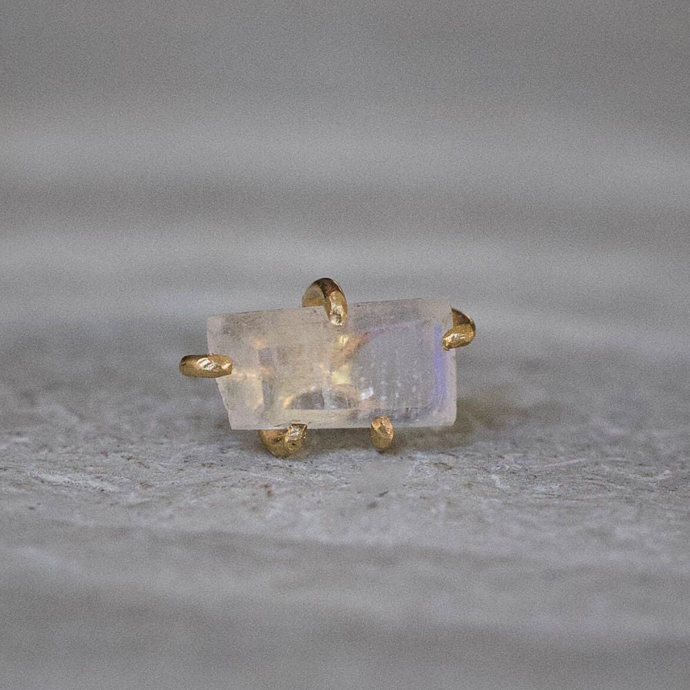 Rainbow Moonstone Small Stone Single Stud