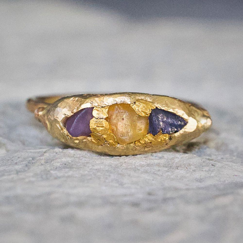 Sri Lankan Sapphire Band with a Yellow  Gold Band