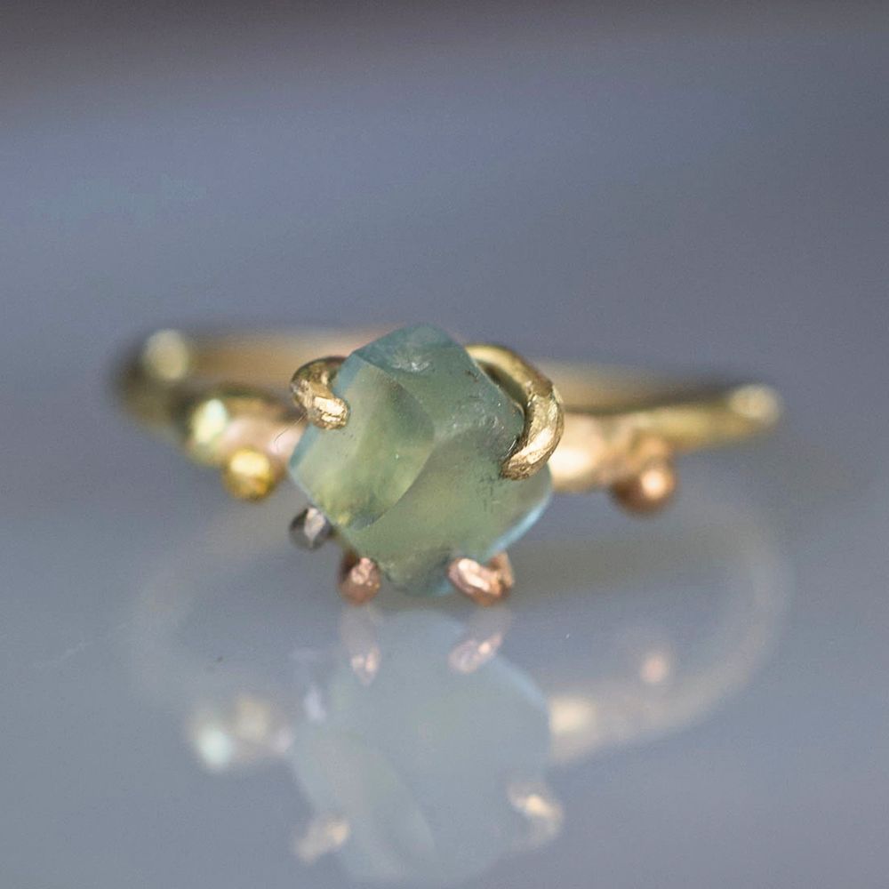 Montana Sapphire Small Stone Ring on a Yellow Gold Band