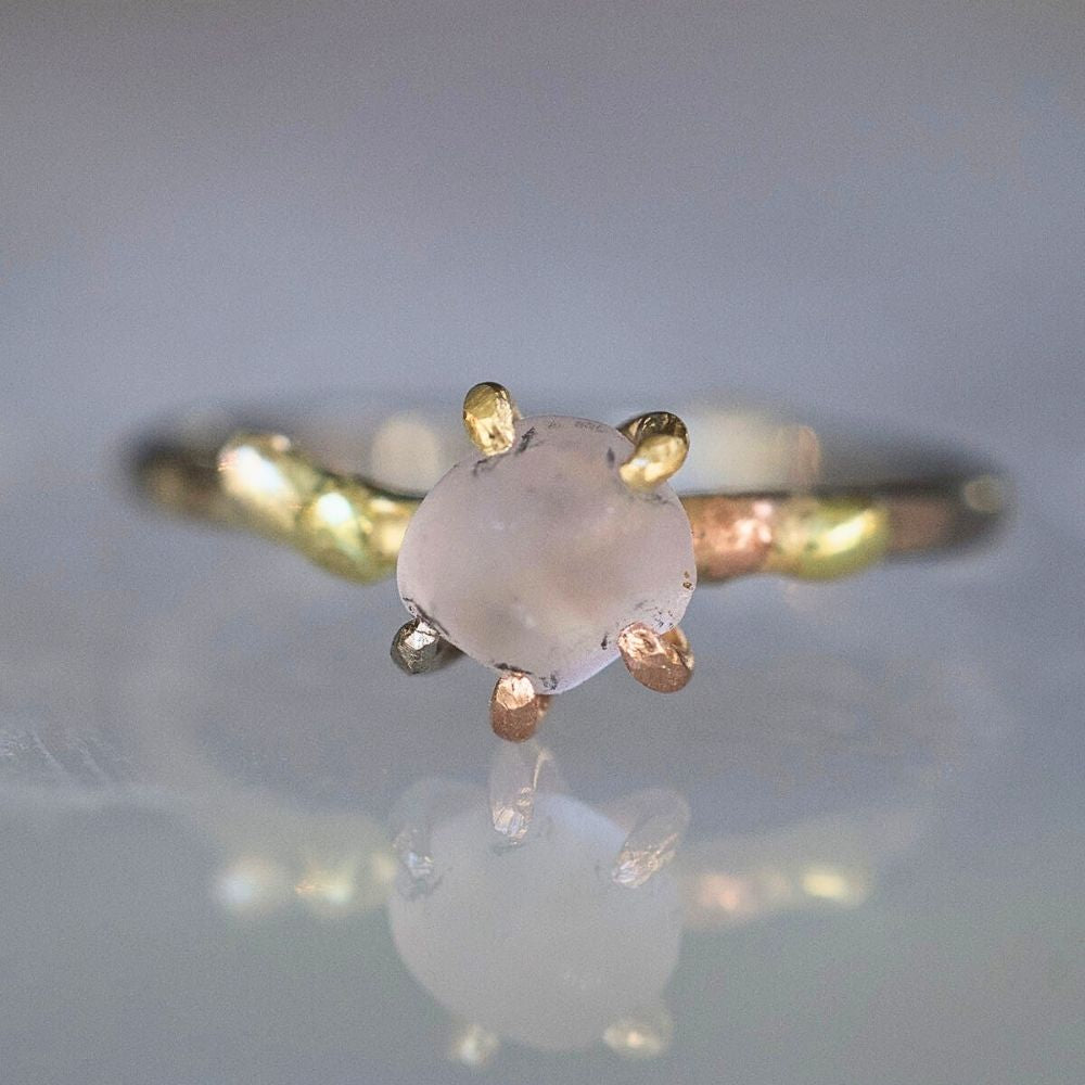 Montana Sapphire Small Stone Ring on a Palladium and Gold Band