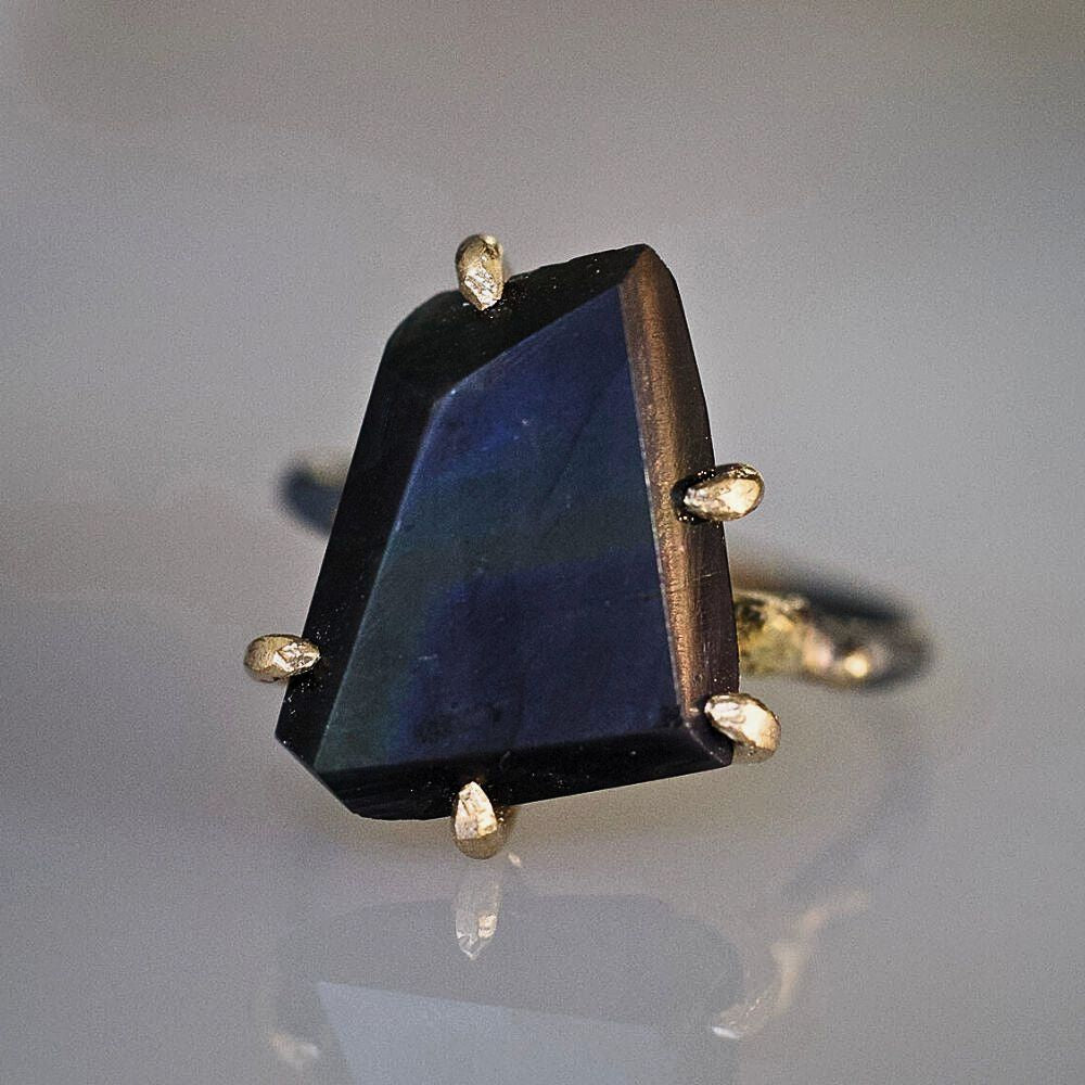 Spectrolite Medium Stone Ring