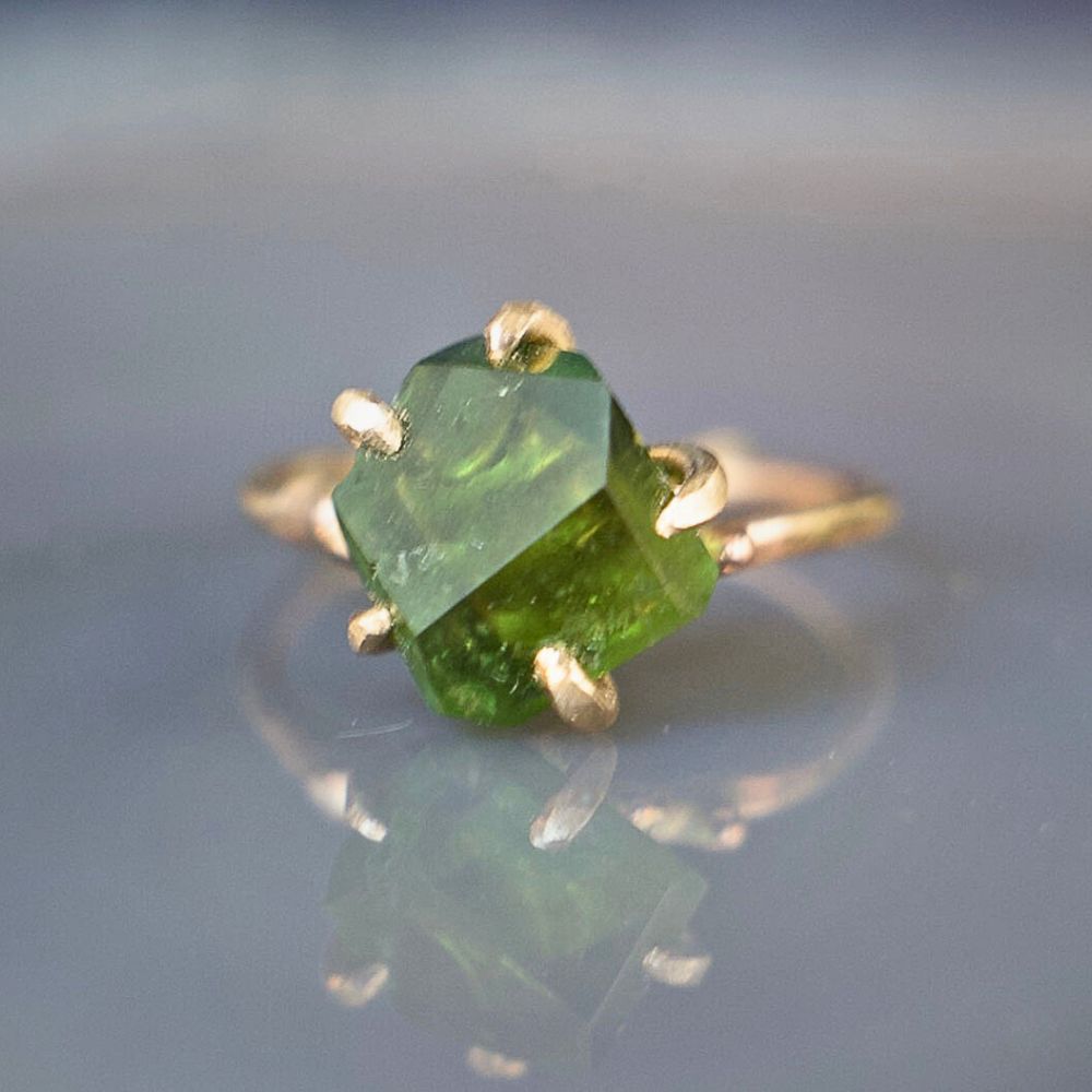 Green Tourmaline Medium Stone Ring on our Gold Embedded Band