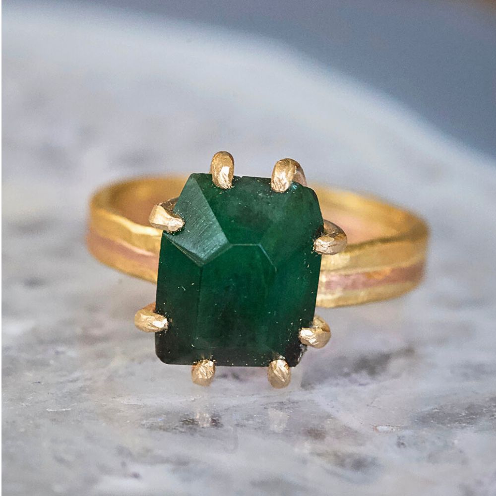 Brazilian Emerald Jewelry