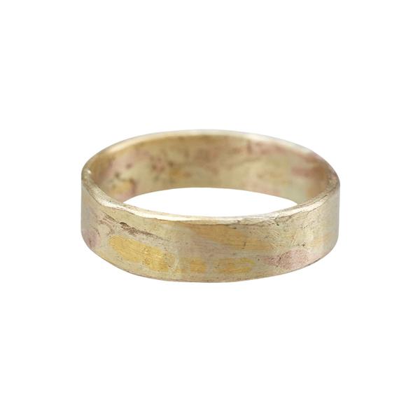 Yellow gold flat ribbon ring