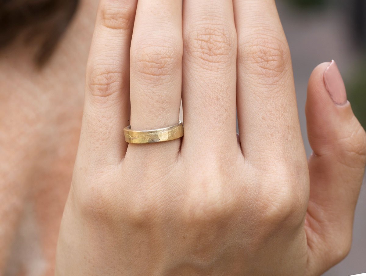 Green Gold Square Ribbon Ring