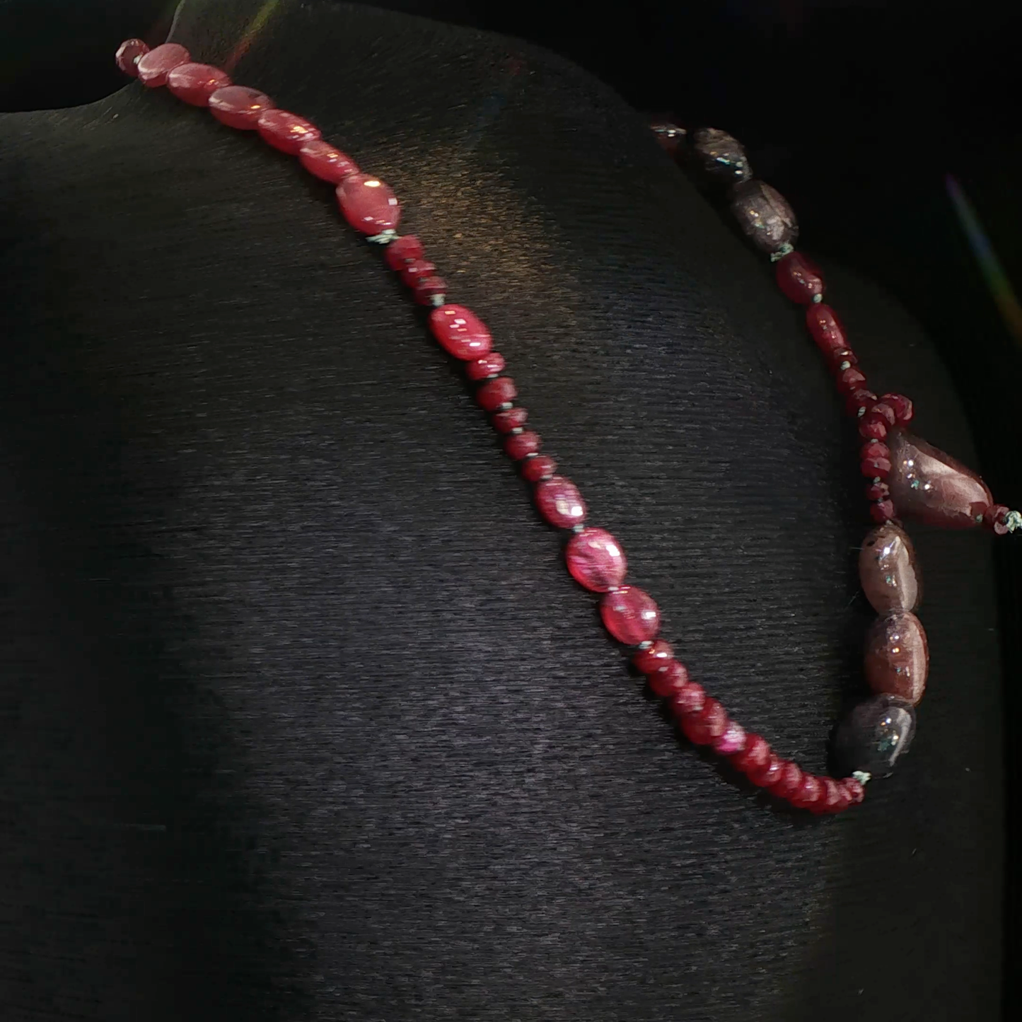 Ruby Lariat