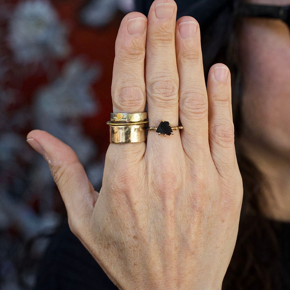 Wyoming Black Jade Small Stone Ring