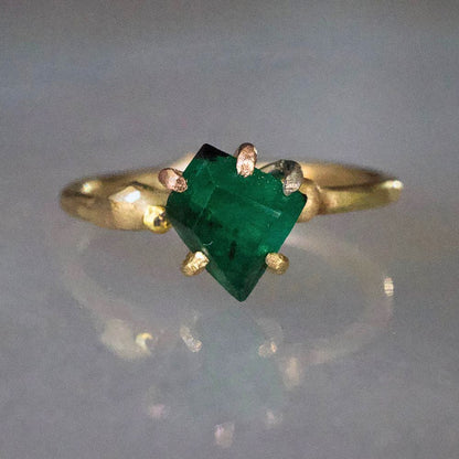 Brazilian Exceptional Emerald Small Stone Ring on a Yellow Gold Embedded Band