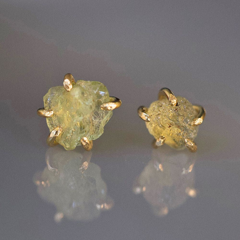 Montana Sapphire Small Stone Studs