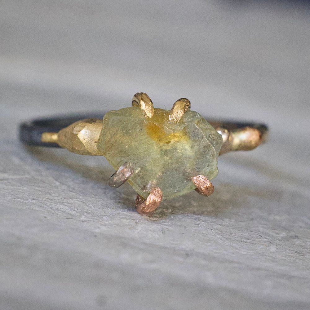 Montana Sapphire Small Stone Ring