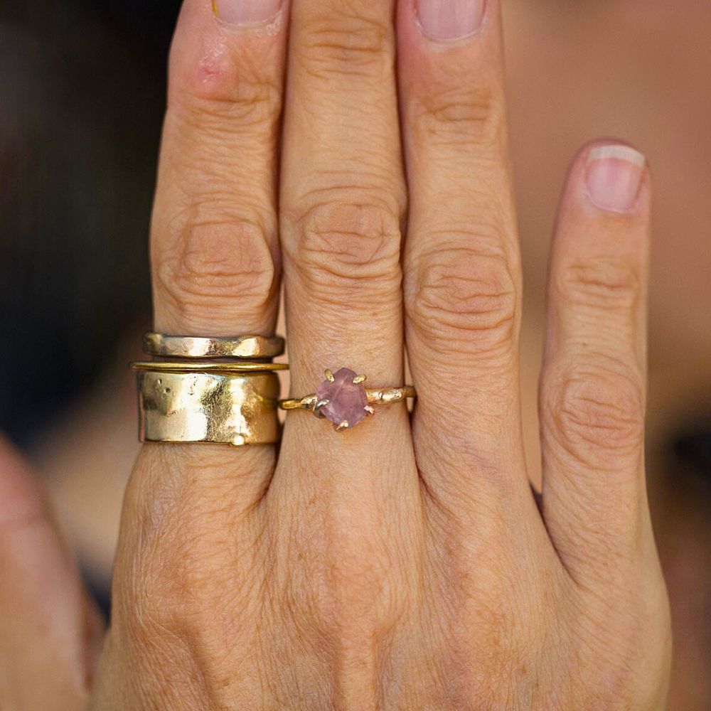 Montana Sapphire Small Stone Ring on a Yellow Gold Band