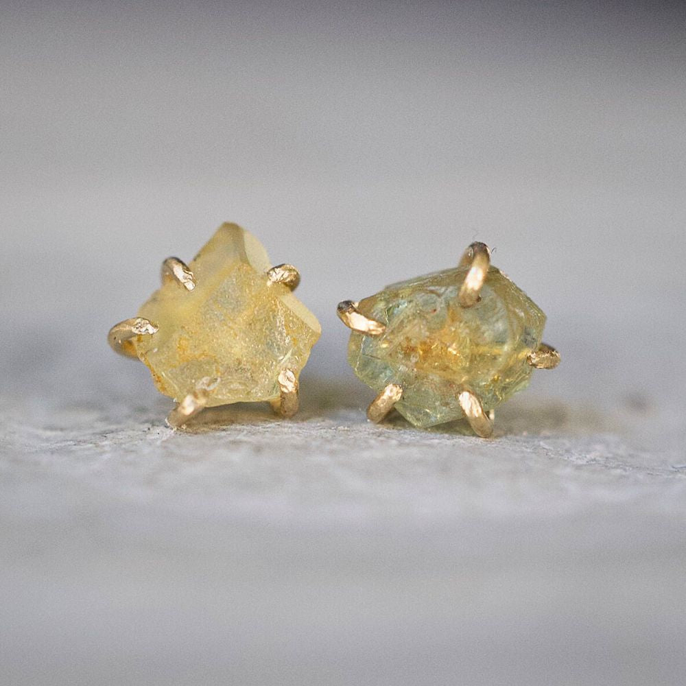 Montana Sapphire Small Stone Studs