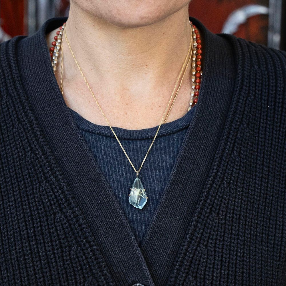 Aquamarine Large Stone Pendant with a Yellow Gold Cable Chain