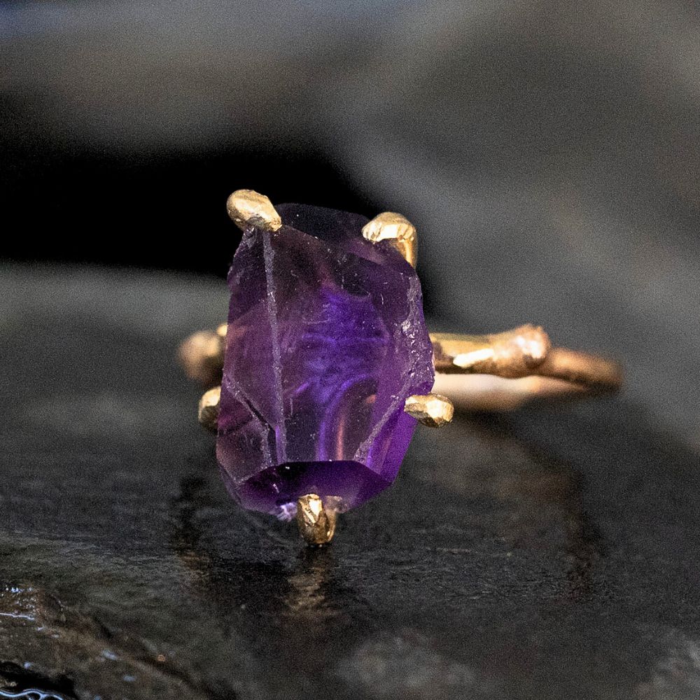 Amethyst Medium Stone Ring on a Yellow Gold Band