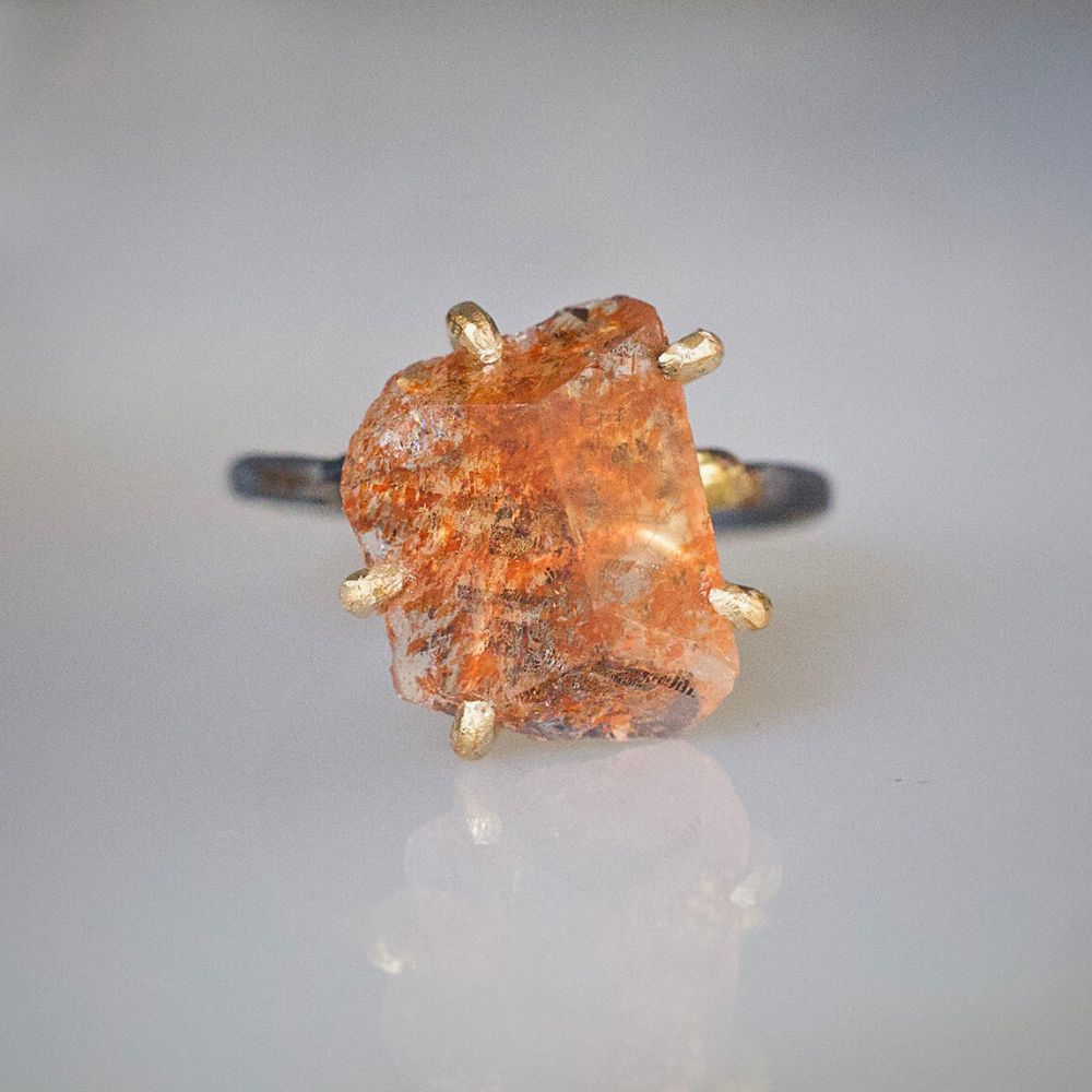 Indian Sunstone Medium Stone Ring