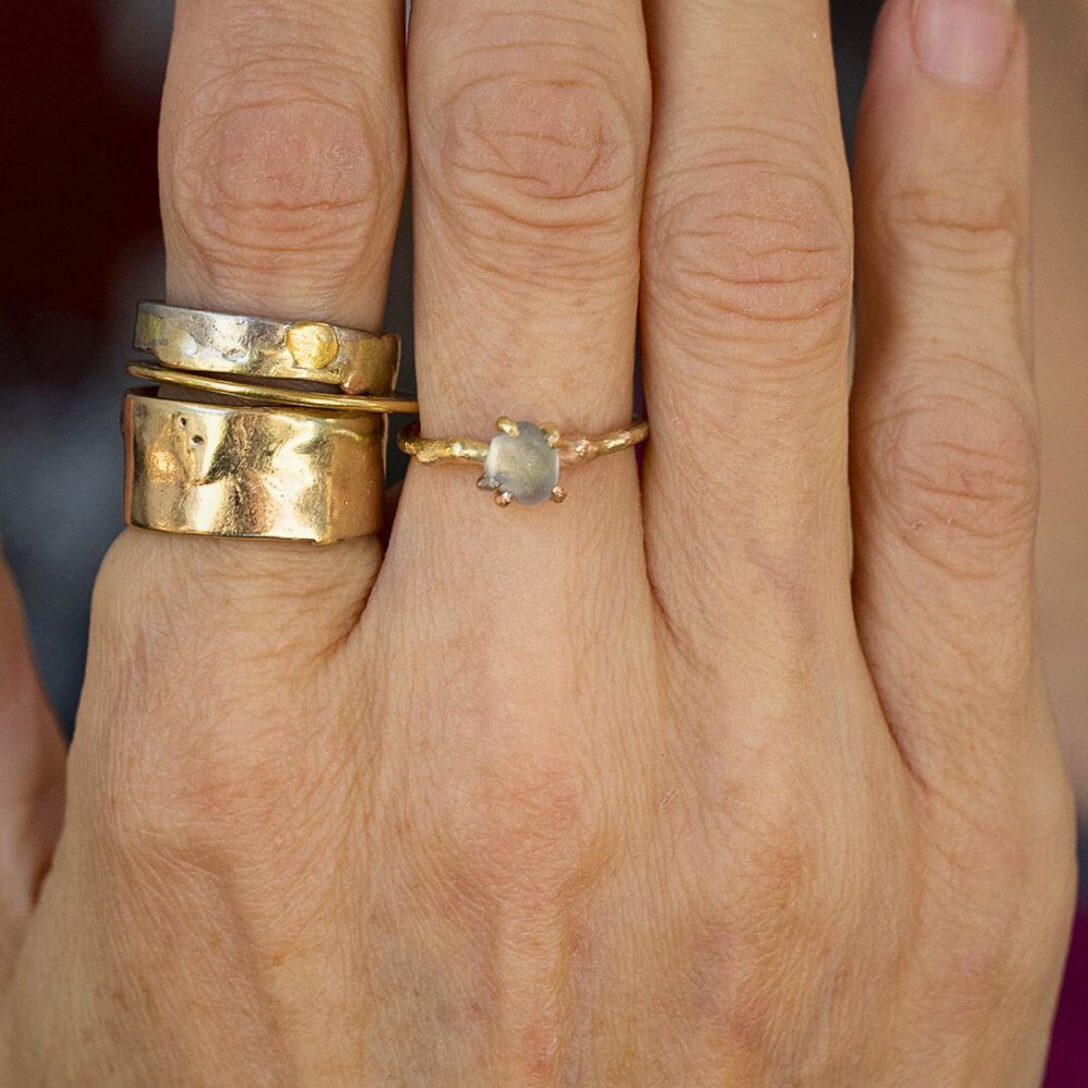 Montana Sapphire Small Stone Ring on a Yellow Gold Band