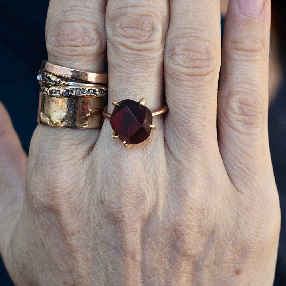 Malawi Garnet Medium Stone Ring on a Rose Gold Band