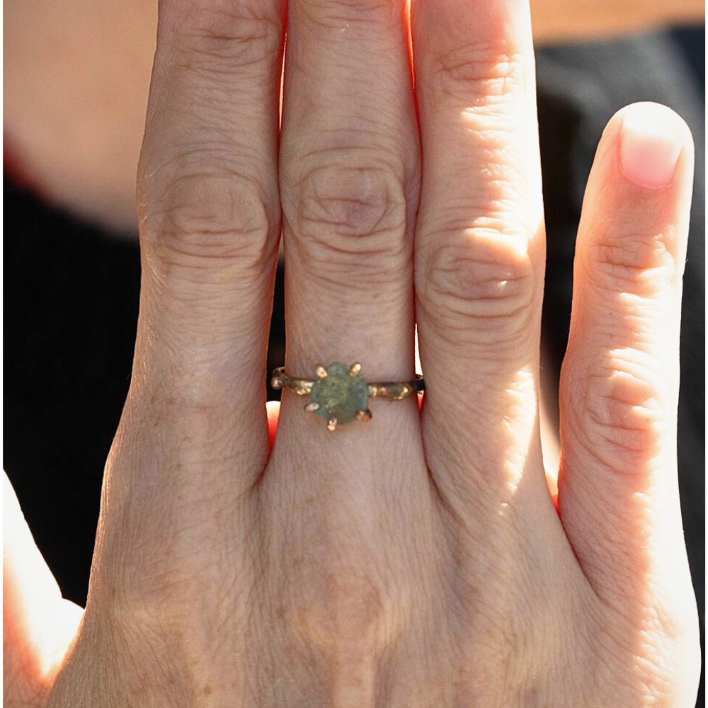 Montana Sapphire Small Stone Ring