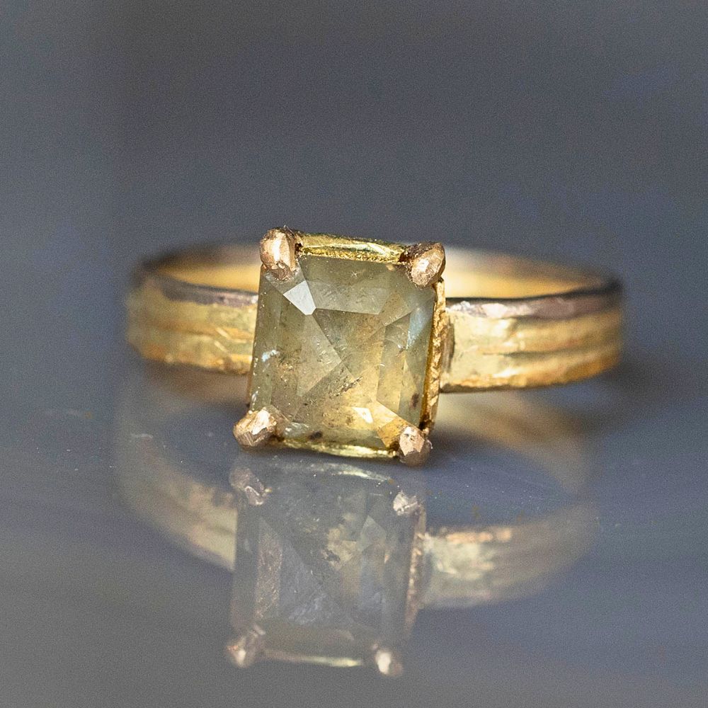 Green Rectangular .99ct Rose Cut Diamond on our 3MM Gold Skinny Seamed Band