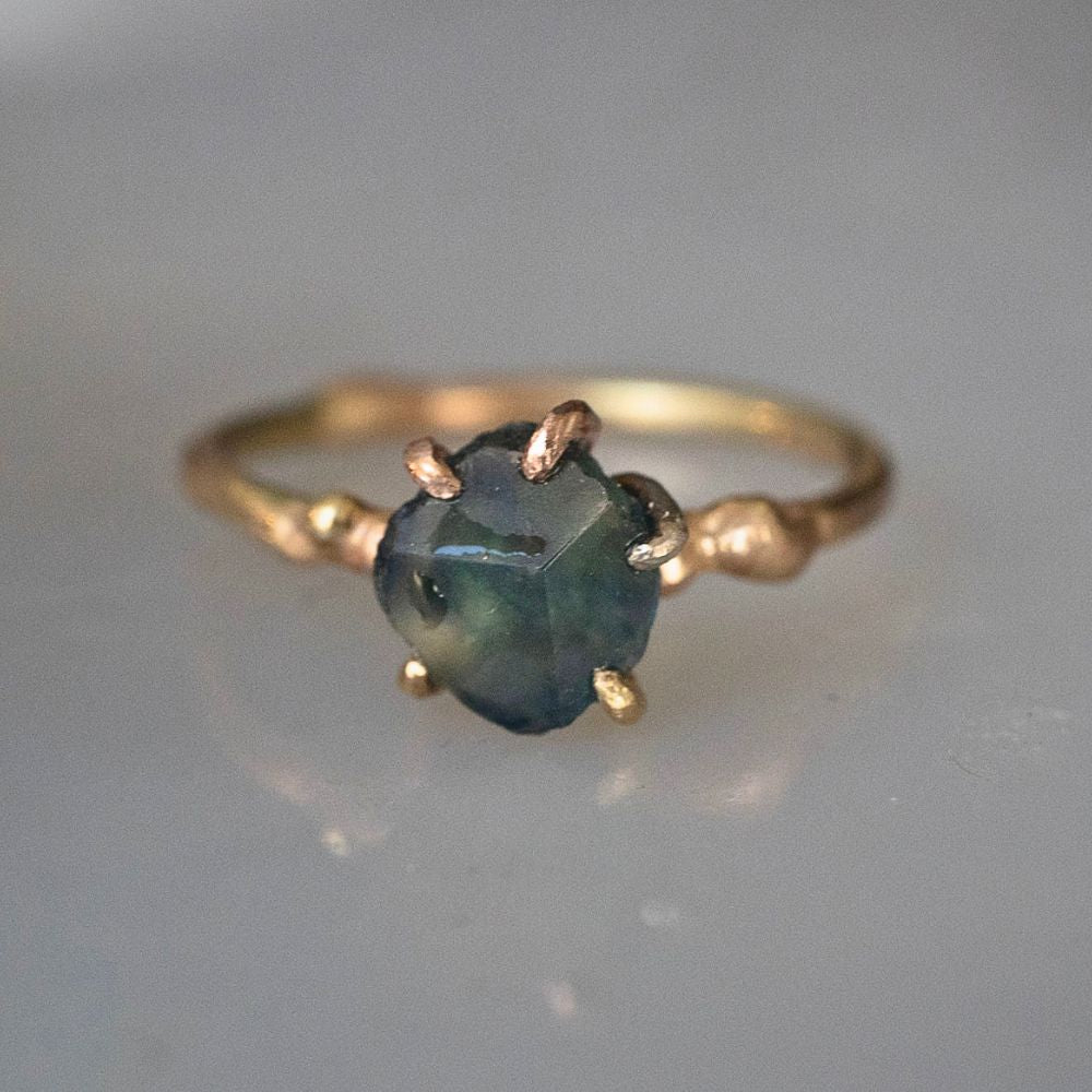 Montana Sapphire Small Stone Ring on a Yellow Gold Band