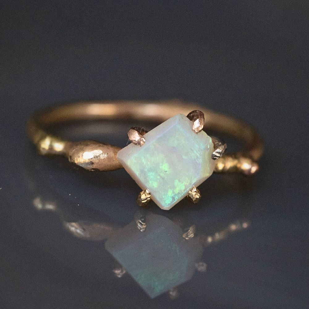 Australian Exceptional Opal Small Stone Ring on a Yellow Gold Band