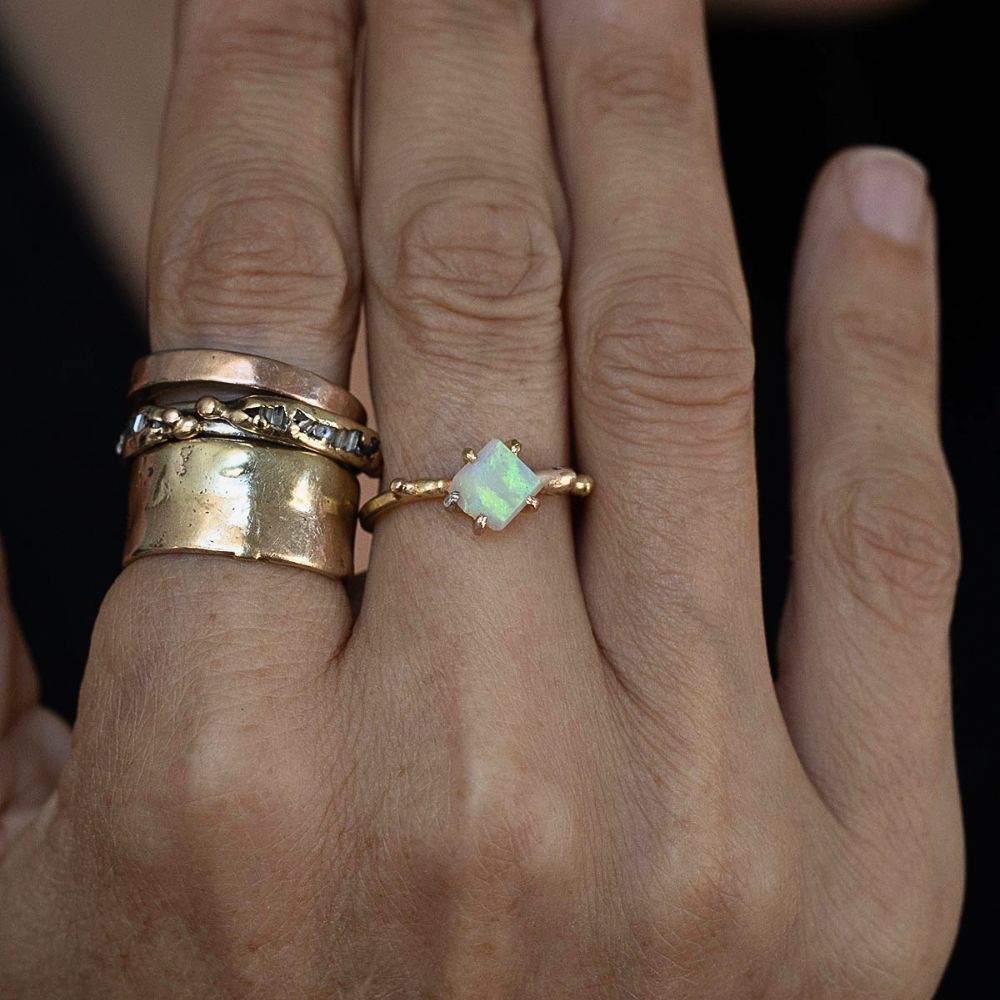 Australian Exceptional Opal Small Stone Ring on a Yellow Gold Band