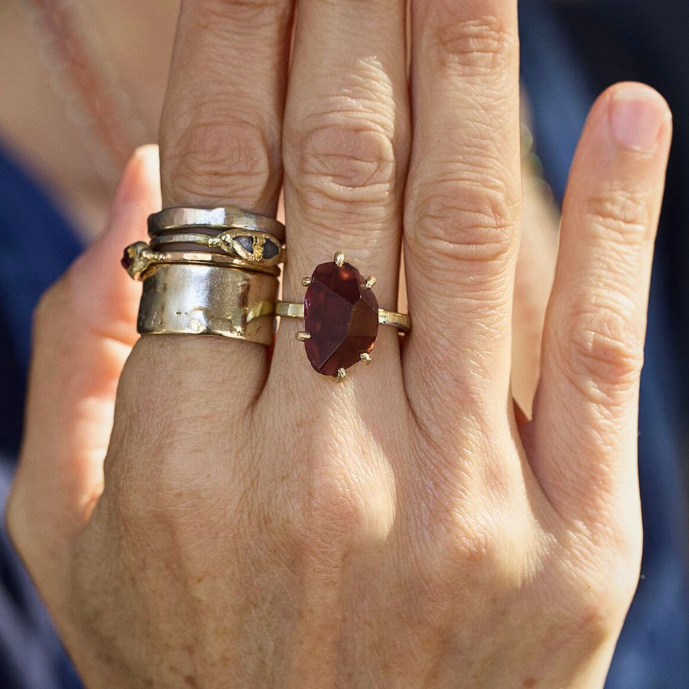 Garnet Medium Stone Ring on our 2MM Gold Skinny Seamed Band