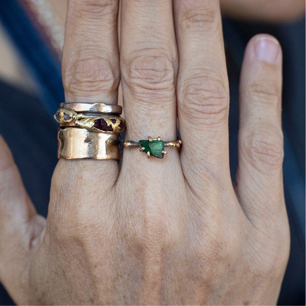 Brazilian Emerald Small Stone Ring