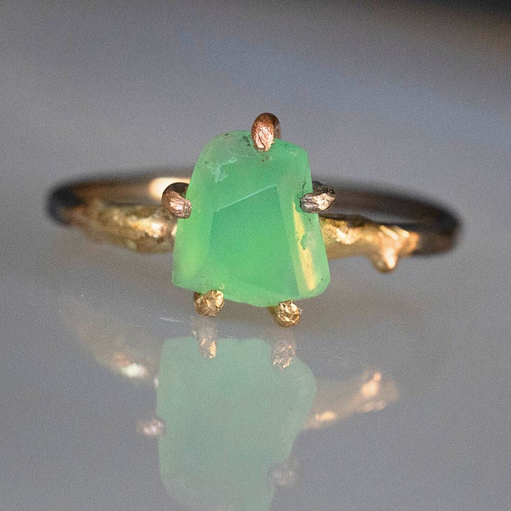 Chrysoprase Small Stone Ring