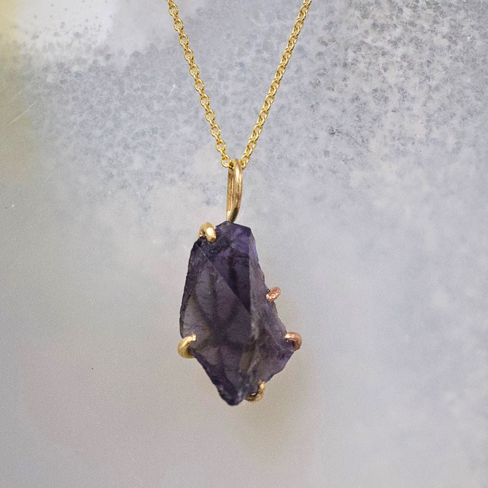 Iolite Medium Stone Pendant with a Yellow Gold Cable Chain