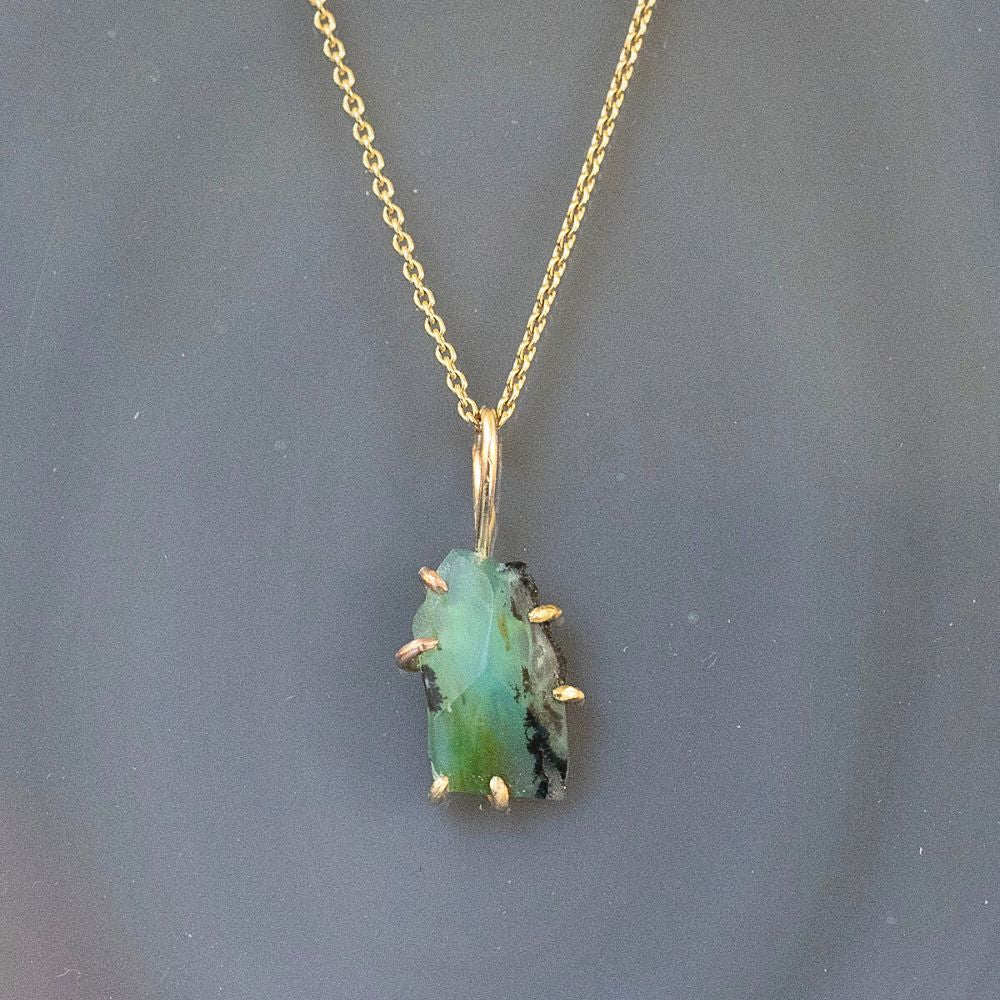 Peruvian Opal Small Pendant with a Yellow Gold Cable Chain