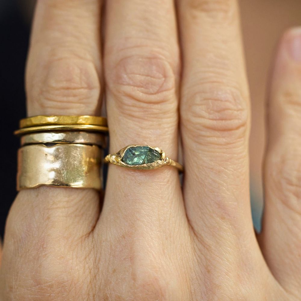 Alexandrite Band with a Yellow Gold Band - Mini