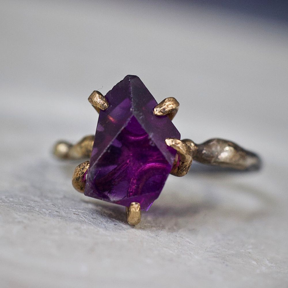 Amethyst Medium Stone Ring