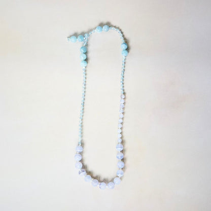 Aquamarine and Chalcedony Lariat 22  Inches