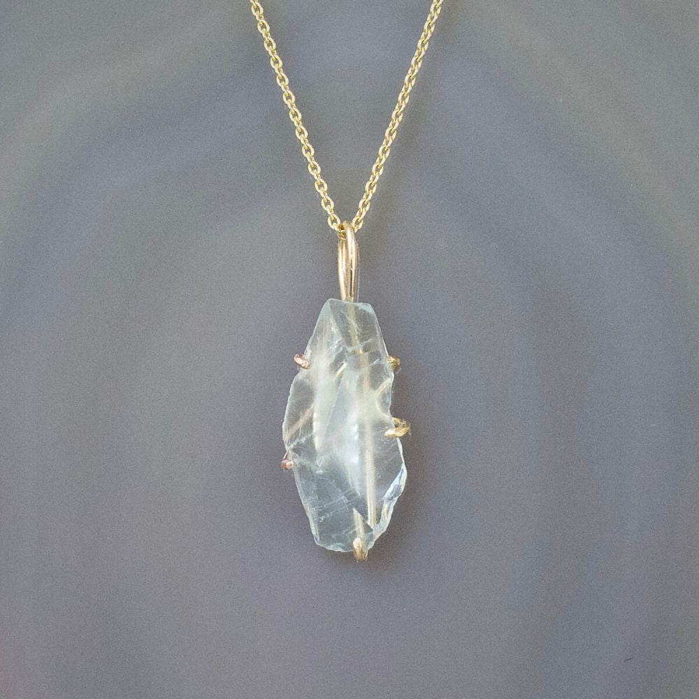 Aquamarine Medium Stone Pendant with a Yellow Gold Cable Chain