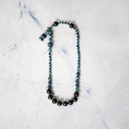 Black Jade and Richterite Lariat 19 Inches