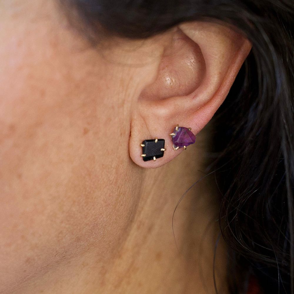 Wyoming Black Jade Small Stone Single Stud