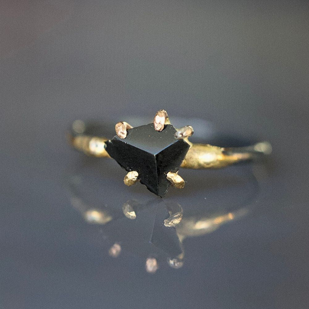 Wyoming Black Jade Small Stone Ring