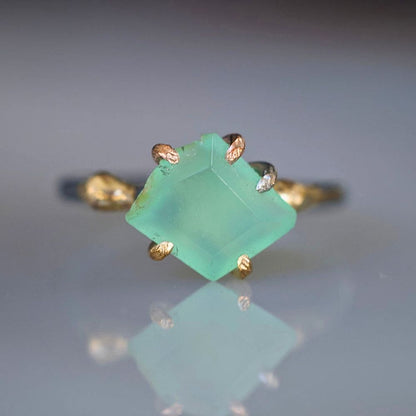 Chrysoprase Small Stone Ring