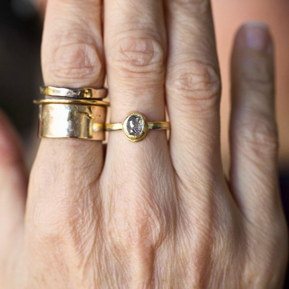 White 1 .1 CT Rose Cut Diamond on our Gold Skinny Seamed Band